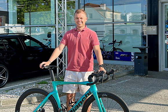 Jonas mit seinem Jobbike