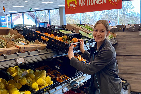 aktuelles Bild von Katrin beim Obst- und Gemüseplatz