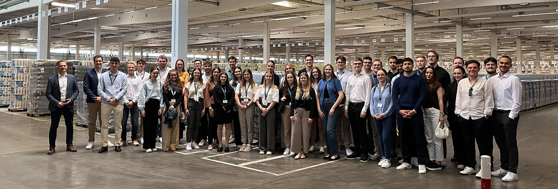 Gruppenbild in der Logistik